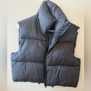 Women's Black Puffer Vest